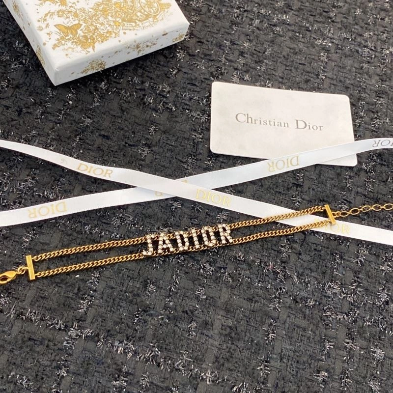 Cozy Christian Dior Bracelets 235414