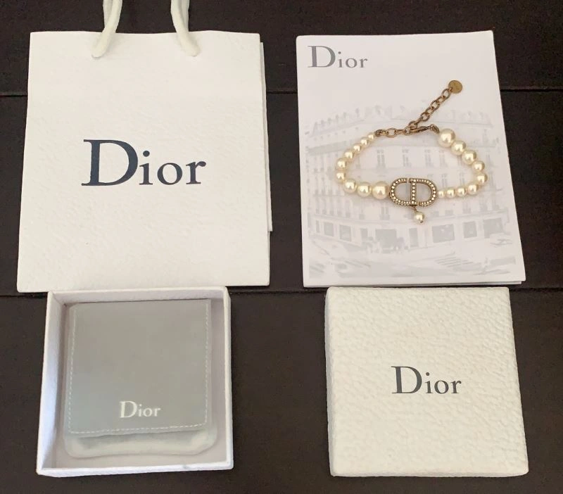 ModernLook Christian Dior Bracelets 235398
