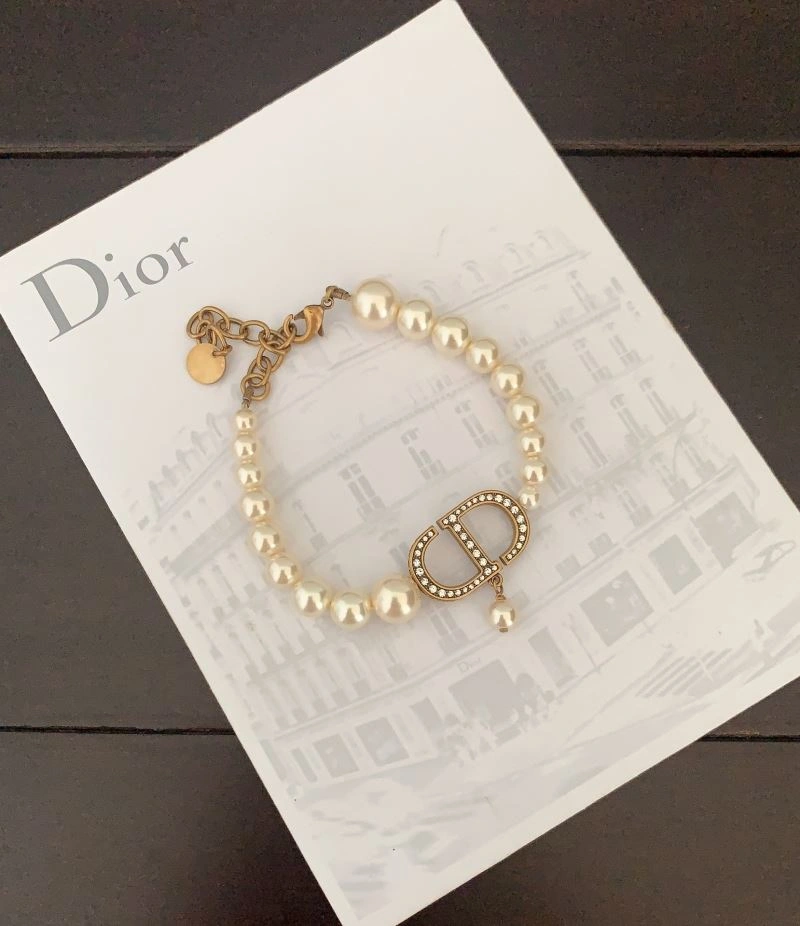 ModernLook Christian Dior Bracelets 235398