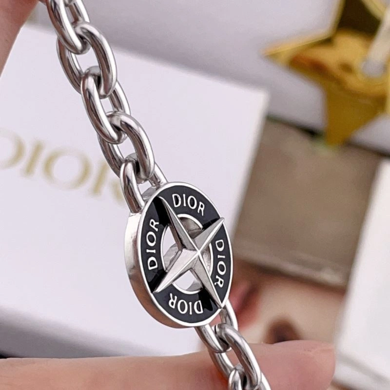 OnTrend Christian Dior Bracelets 235396