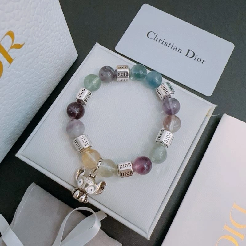 Snug Christian Dior Bracelets 235405