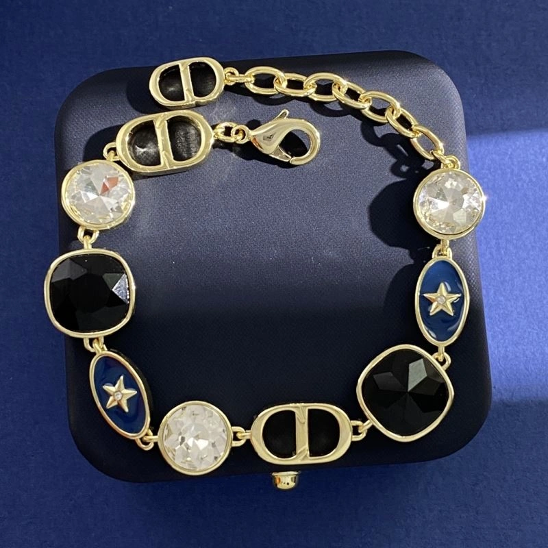 Christian Dior Bracelets Comfortable 235381