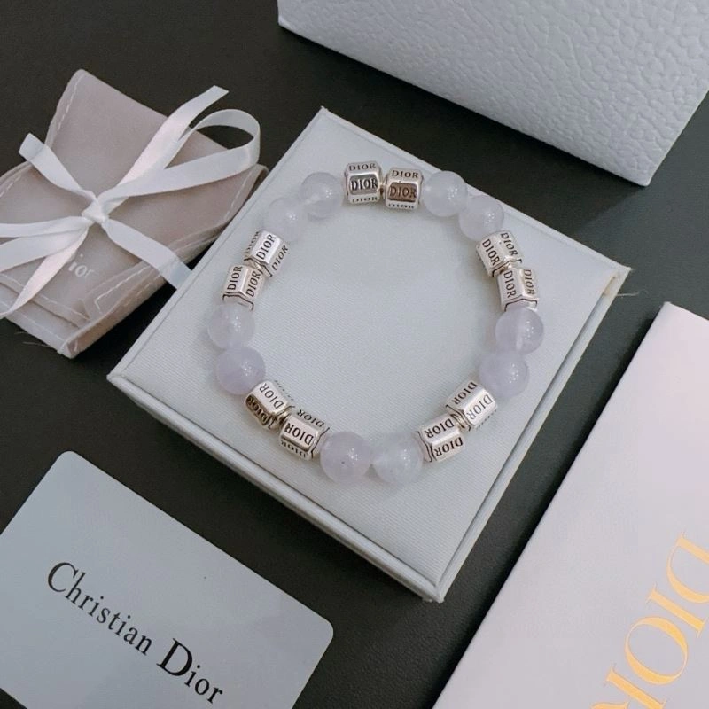 WrinkleFree Christian Dior Bracelets 235369