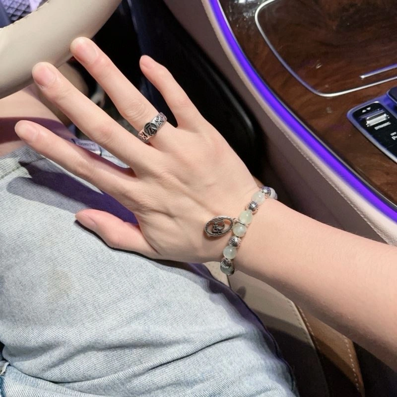 Compact Christian Dior Bracelets 235382