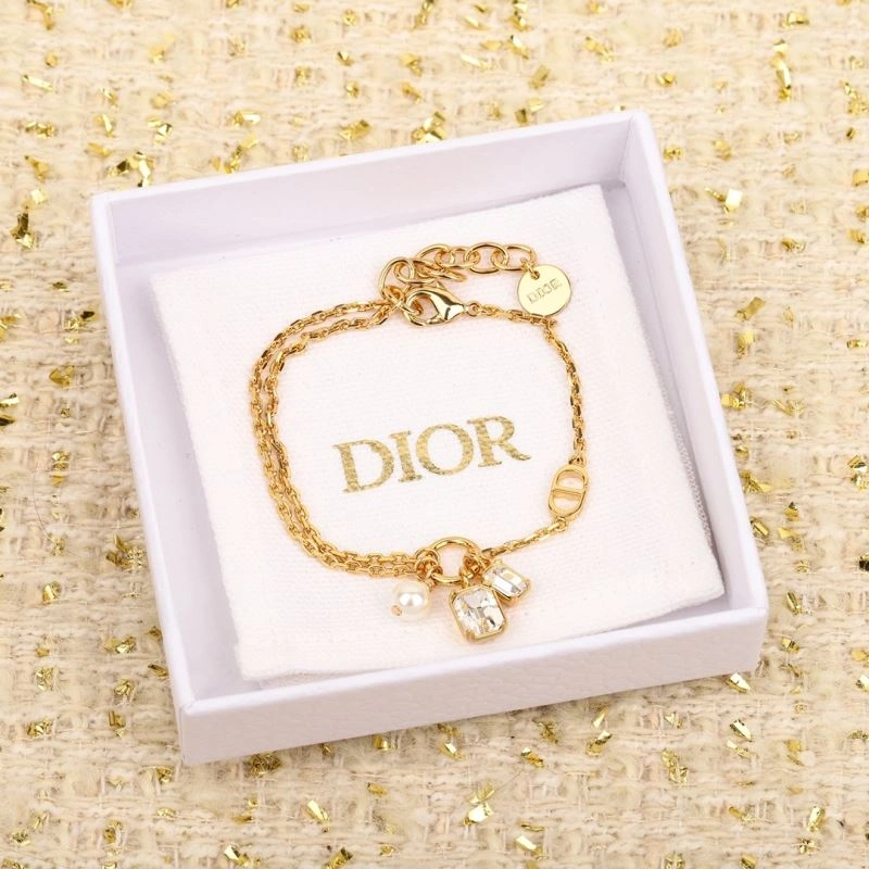 Tailored Christian Dior Bracelets 235364