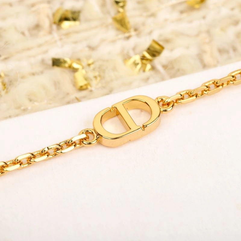 Tailored Christian Dior Bracelets 235364