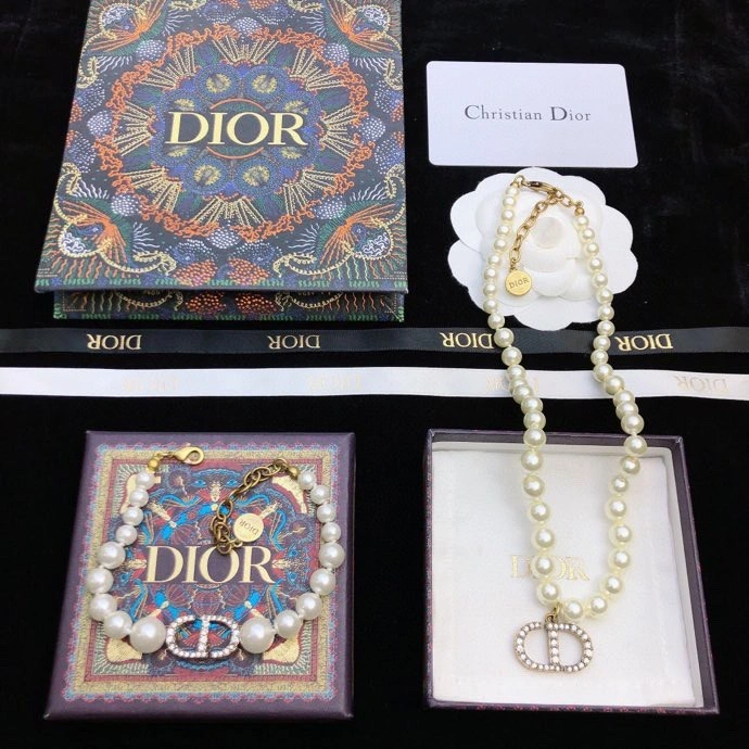 Christian Dior Bracelets Elegant 235362