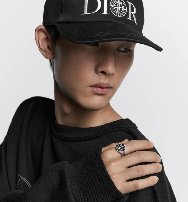Attractive Christian Dior Bracelets 235361