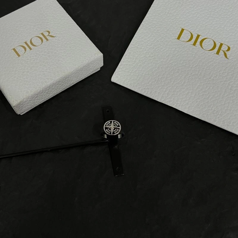 Attractive Christian Dior Bracelets 235361