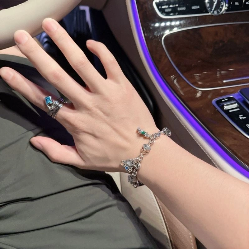 HighPerformance Christian Dior Bracelets 235356