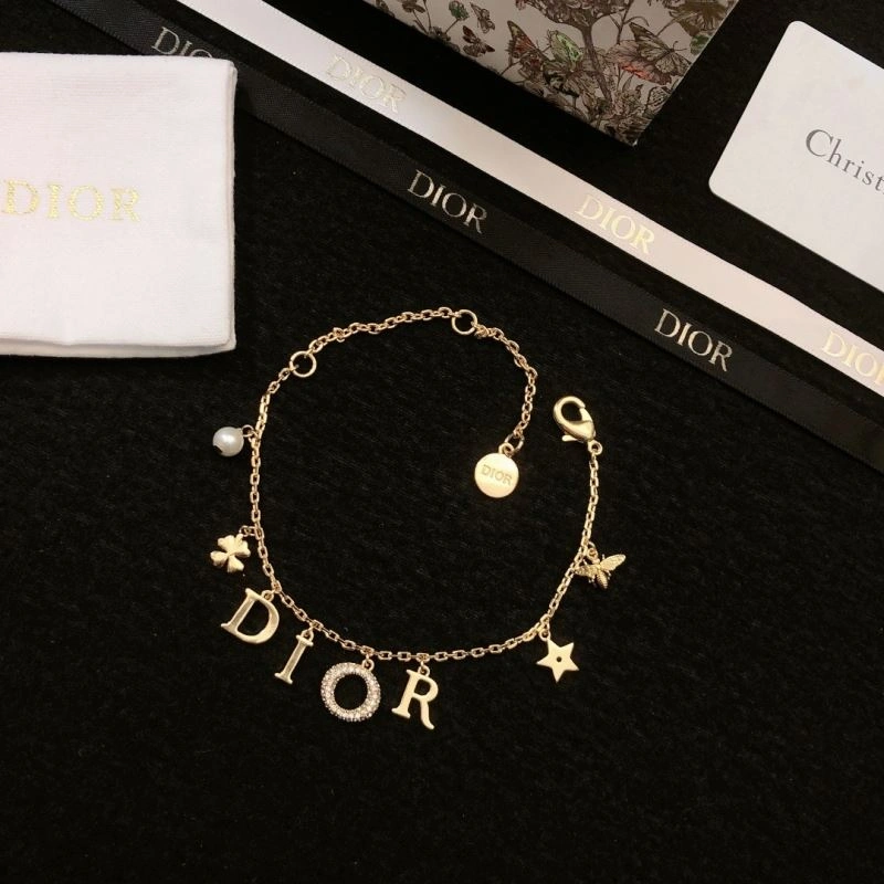 NewStyle Christian Dior Bracelets 235351