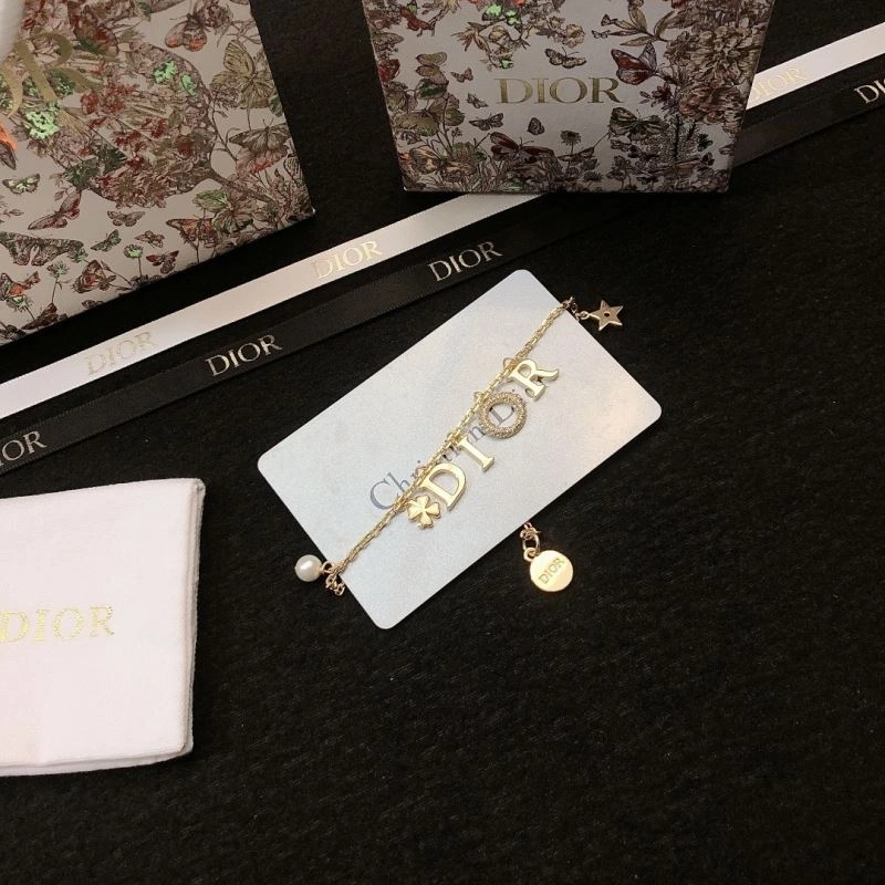 NewStyle Christian Dior Bracelets 235351