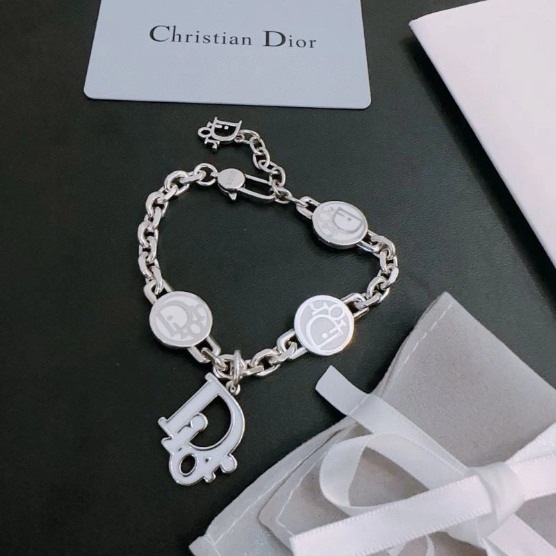 Contemporary Christian Dior Bracelets 235163