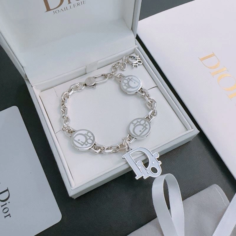 Contemporary Christian Dior Bracelets 235163