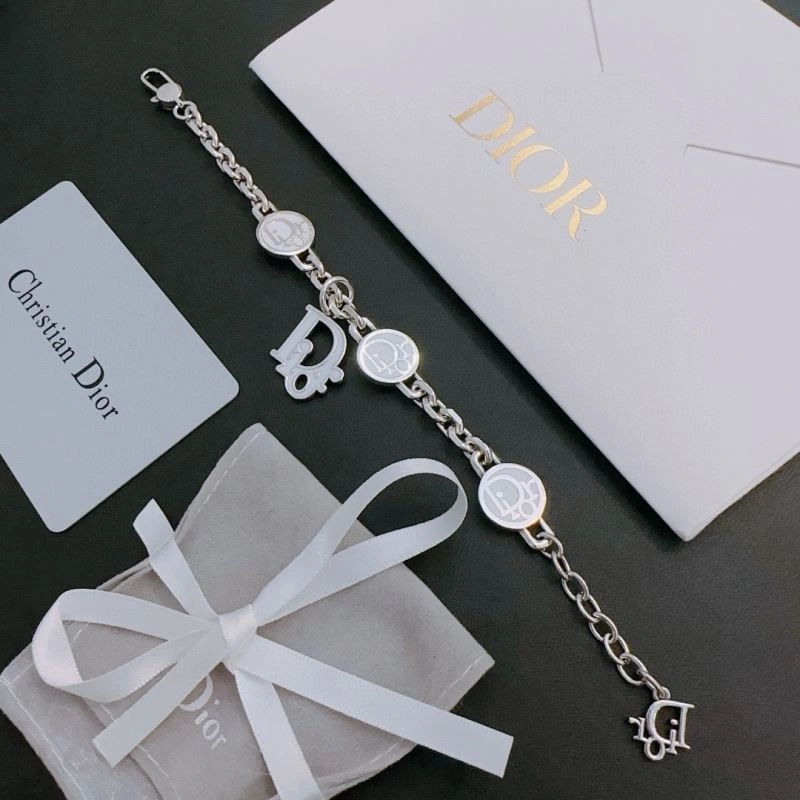 Contemporary Christian Dior Bracelets 235163