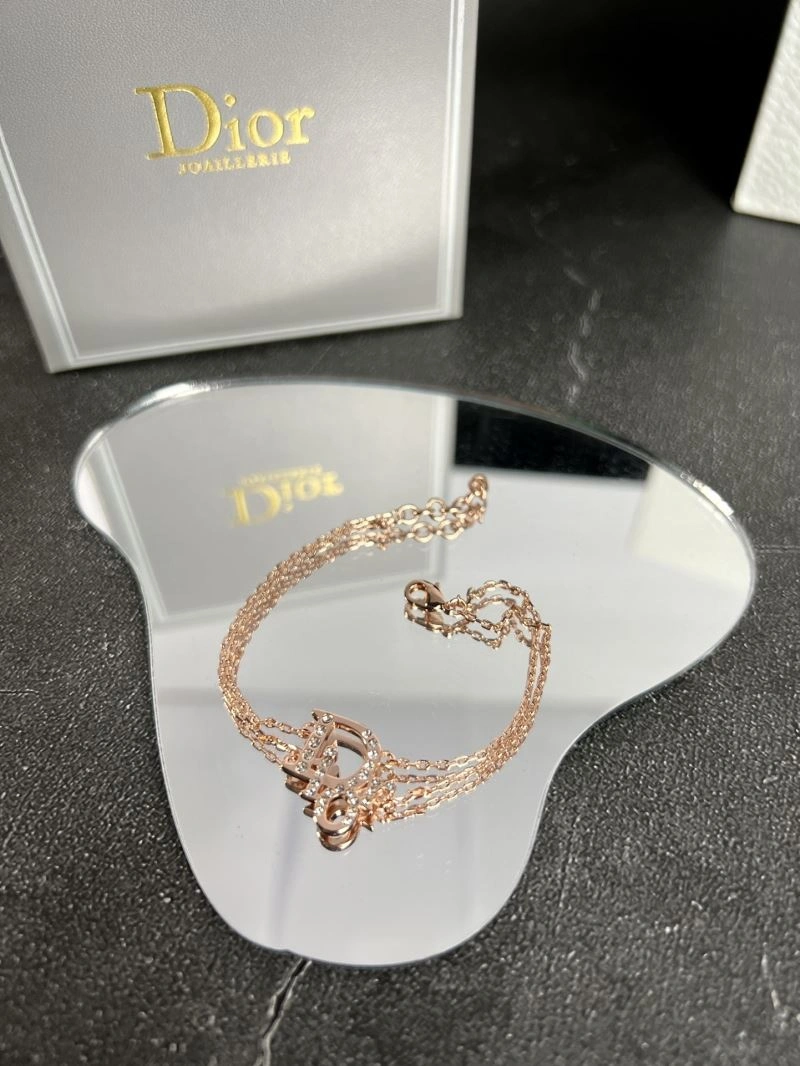 Neat Christian Dior Bracelets 235168
