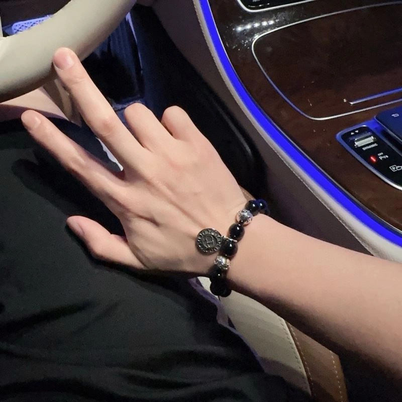 HighPerformance Christian Dior Bracelets 235151