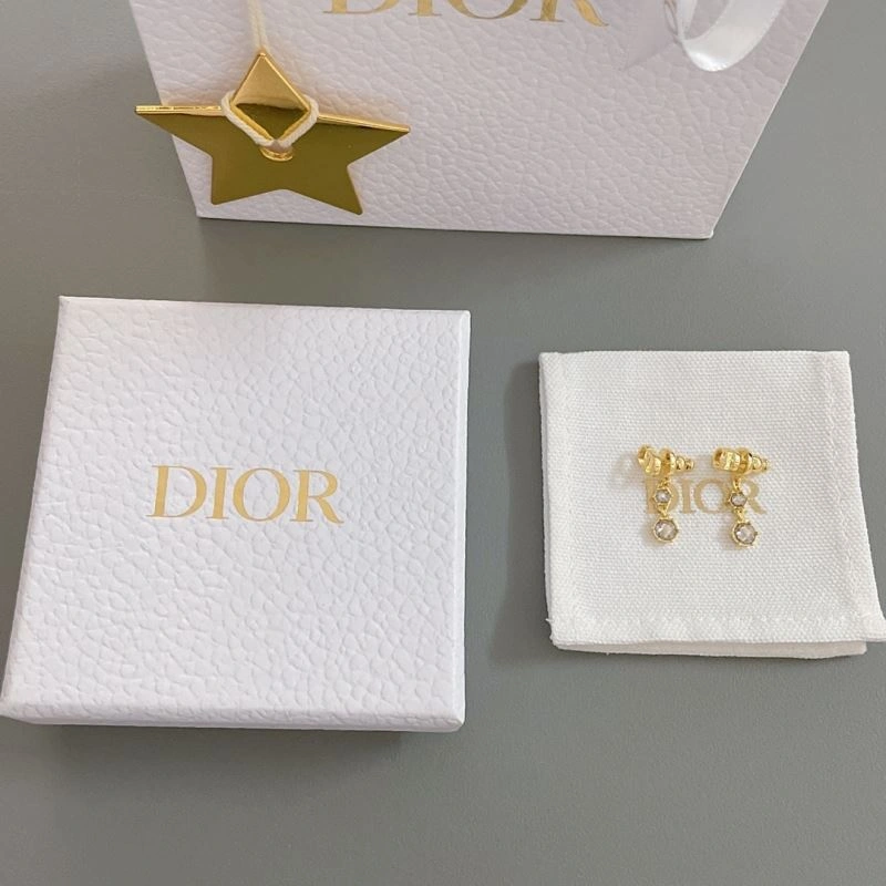 HighQuality Christian Dior Bracelets 235149