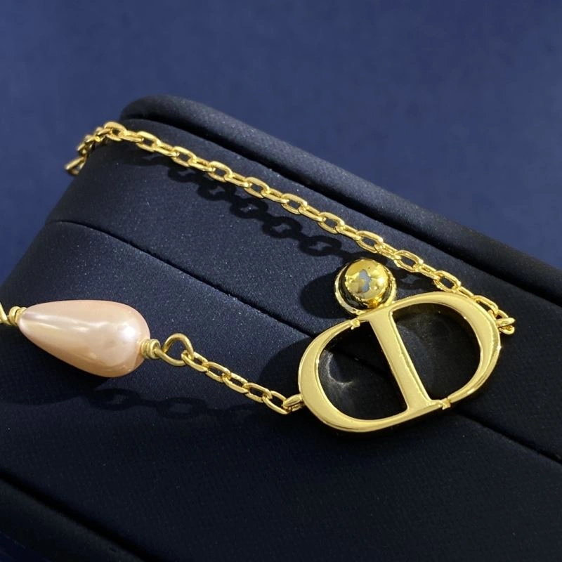 Christian Dior Bracelets Popular 235143