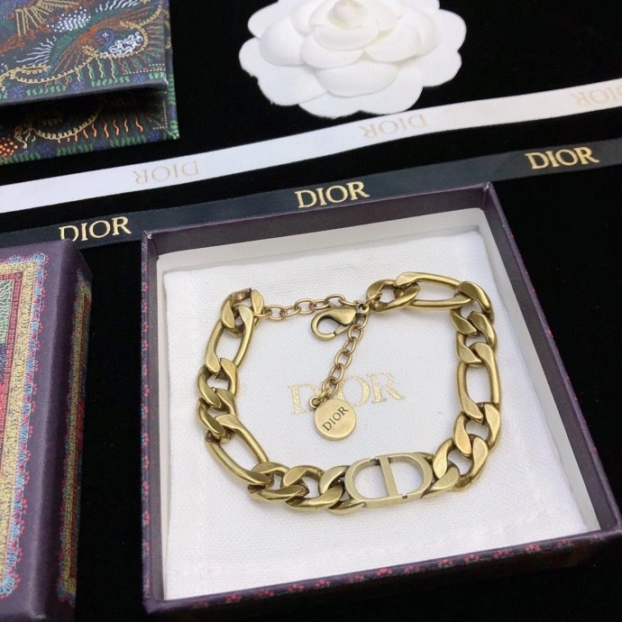 Bold Christian Dior Bracelets 235285