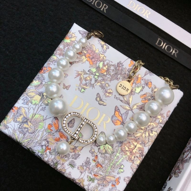 Affordable Christian Dior Bracelets 235129