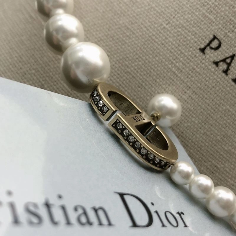 Affordable Christian Dior Bracelets 235129