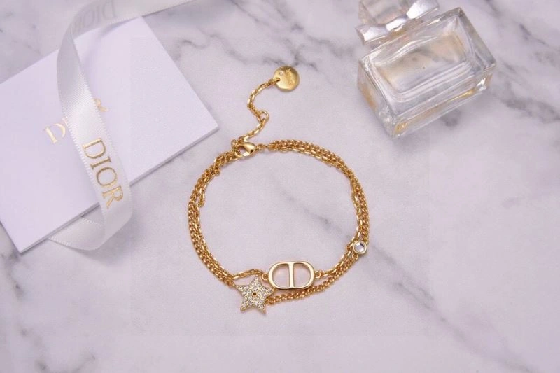 Stretchable Christian Dior Bracelets 235137
