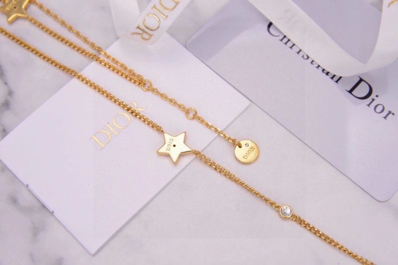 Stretchable Christian Dior Bracelets 235137