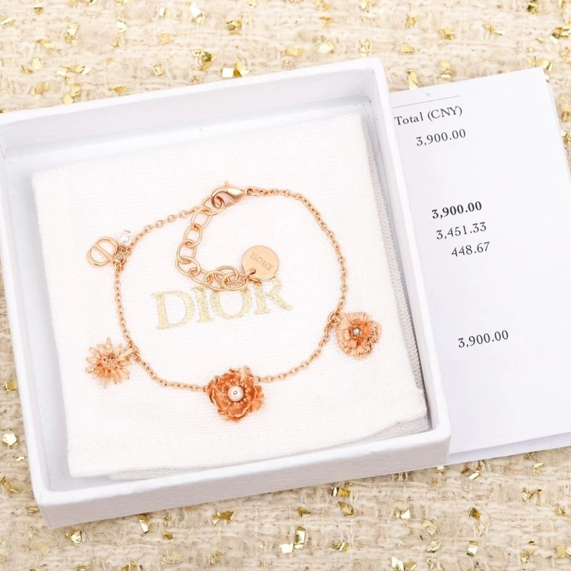 Modern Christian Dior Bracelets 235113