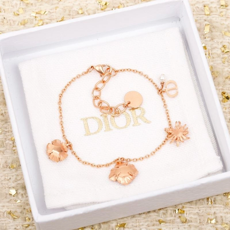 Modern Christian Dior Bracelets 235113