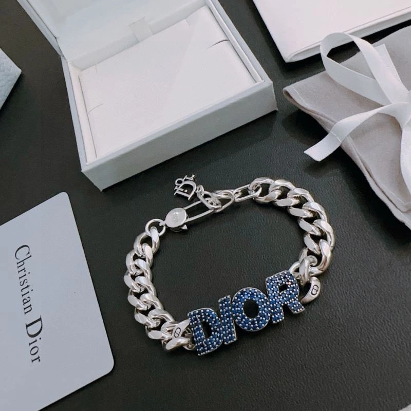 MoistureWicking Christian Dior Bracelets 235104