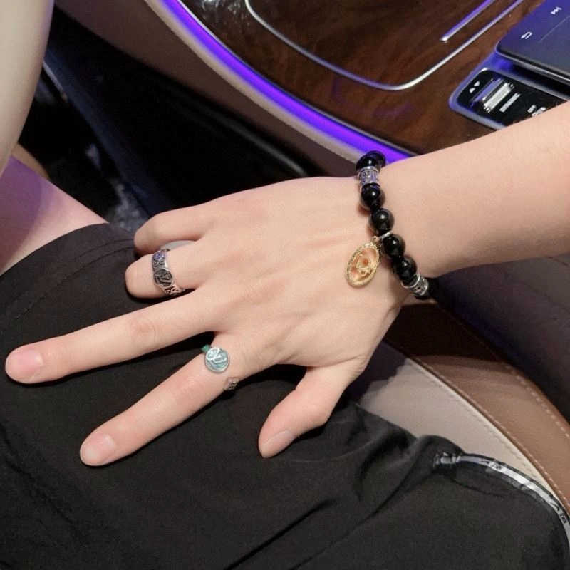 Christian Dior Bracelets Sophisticated 235105