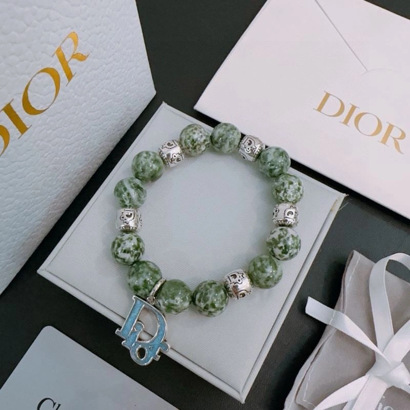 Timeless Christian Dior Bracelets 235103