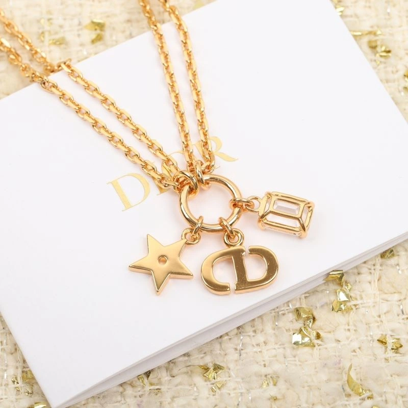 Comfortable Christian Dior Bracelets 234643