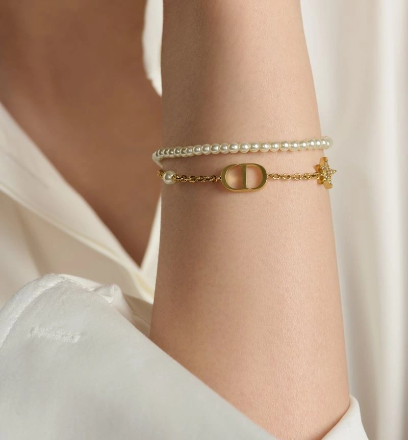 Christian Dior Bracelets Neat 234620