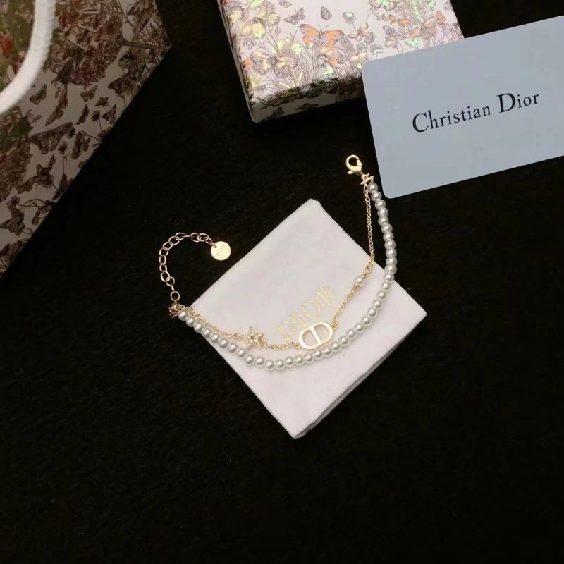 Christian Dior Bracelets Neat 234620