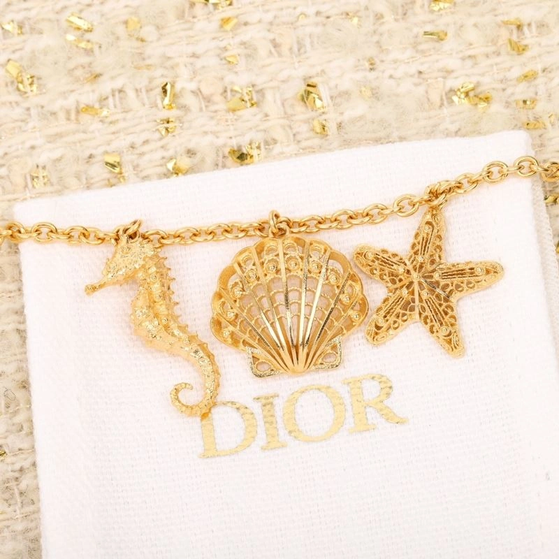 Christian Dior Bracelets Stretchable 234619