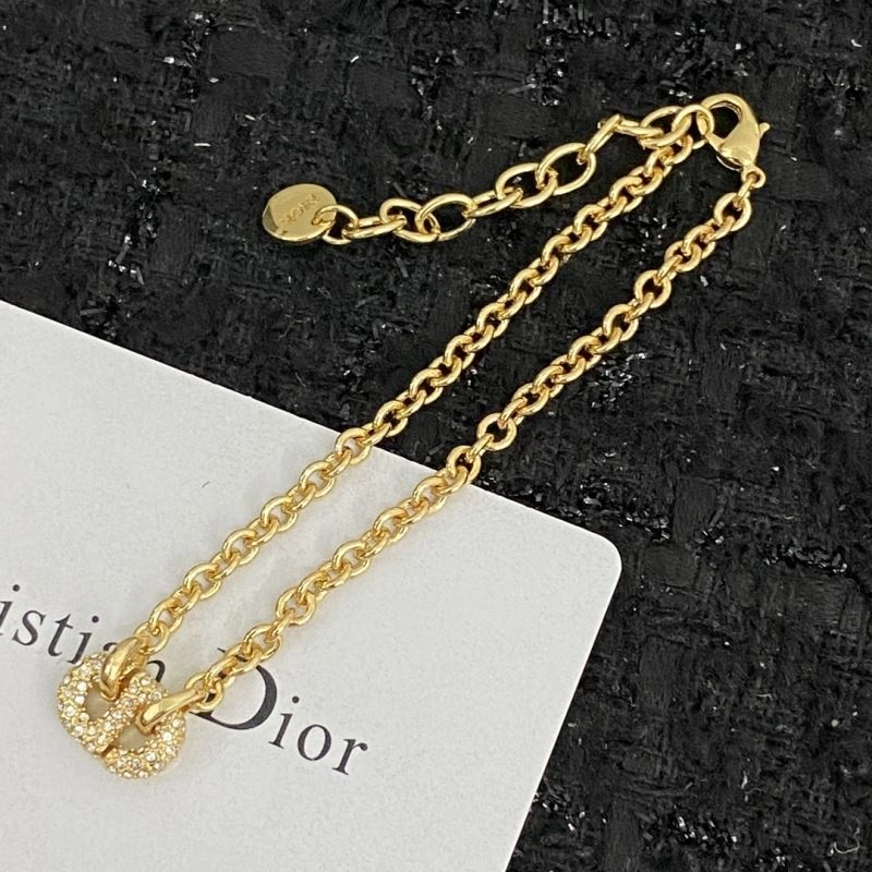 MultiPurpose Christian Dior Bracelets 234666
