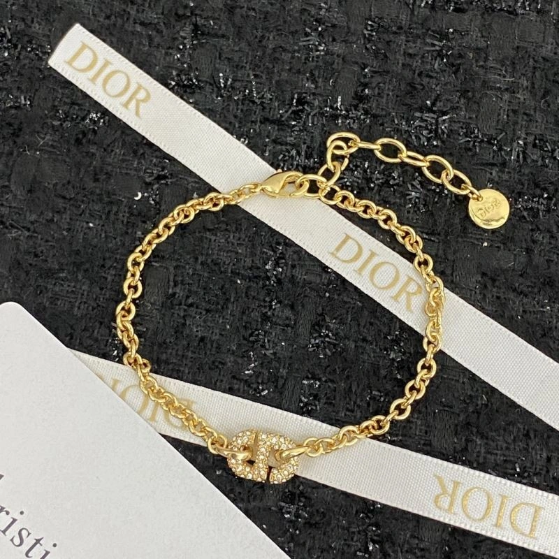 MultiPurpose Christian Dior Bracelets 234666