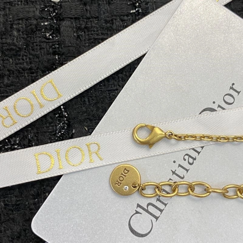 Breathable Christian Dior Bracelets 234327