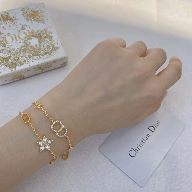 Tailored Christian Dior Bracelets 234295