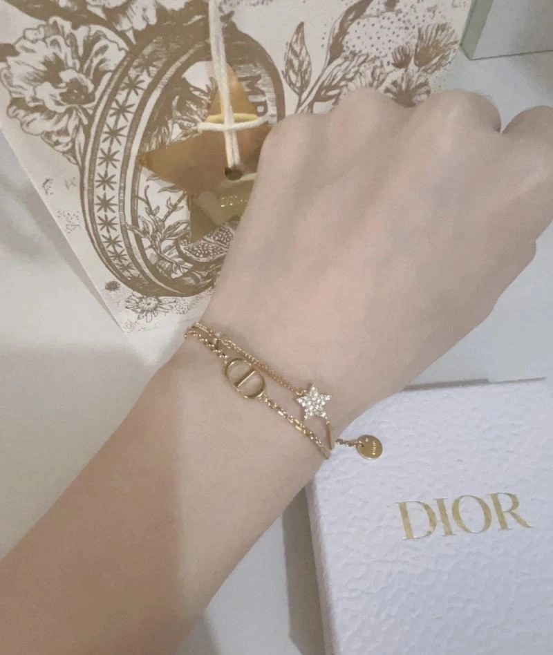 Lightweight Christian Dior Bracelets 234367