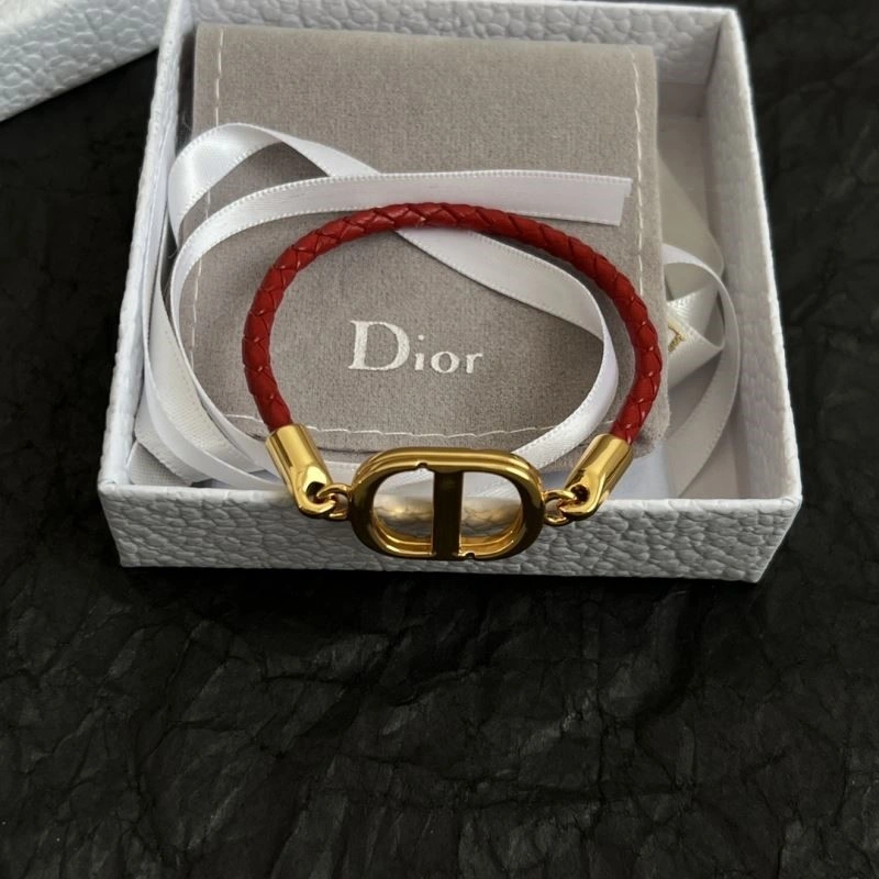 Bold Christian Dior Bracelets 234307
