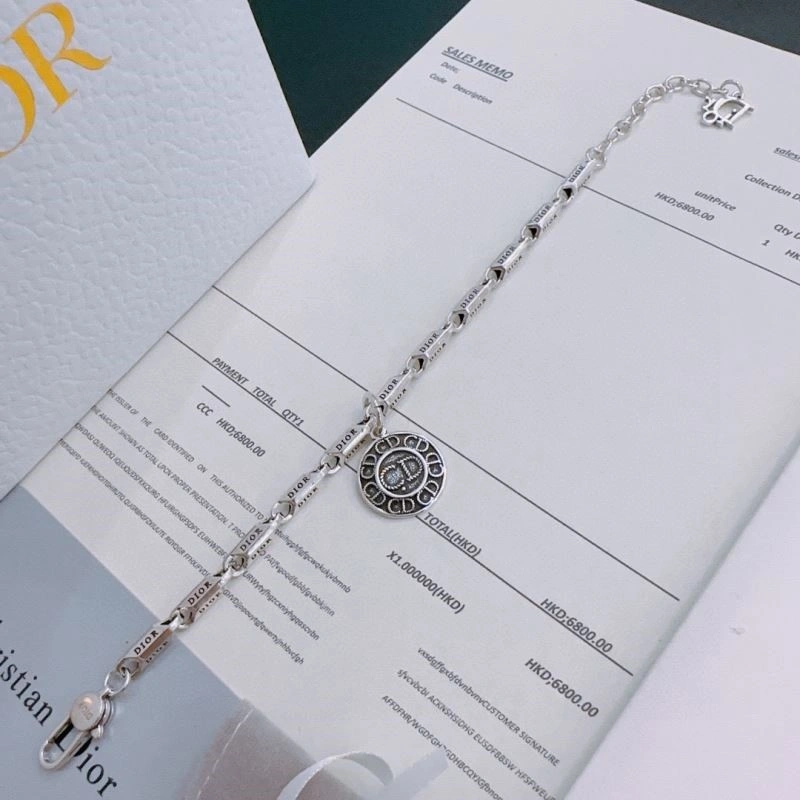 HighPerformance Christian Dior Bracelets 234303
