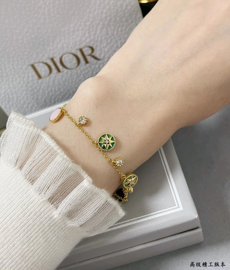 Snug Christian Dior Bracelets 234270