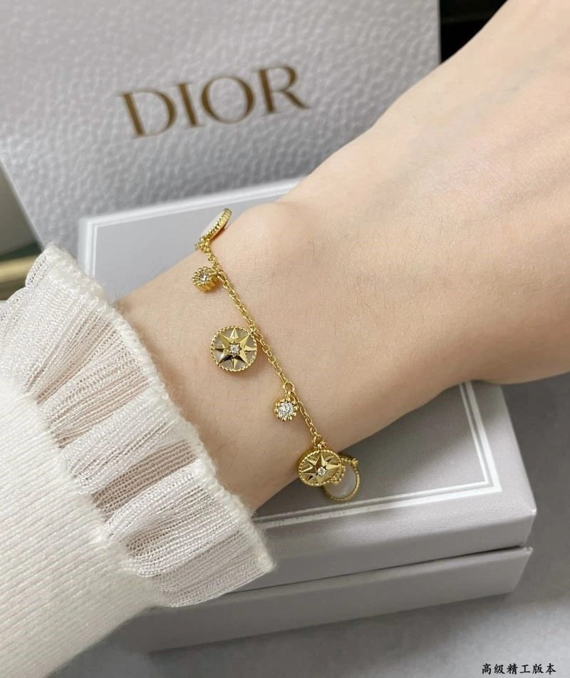 Sleek Christian Dior Bracelets 234267