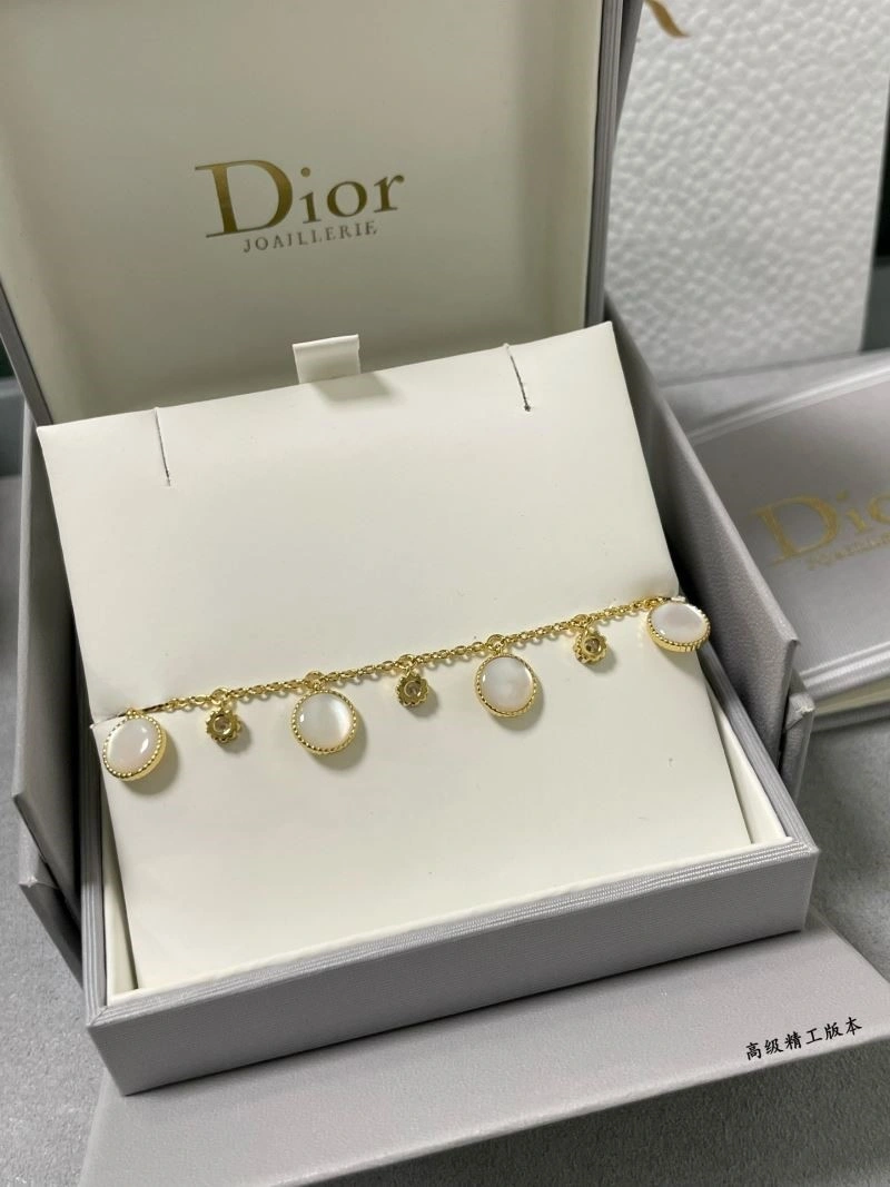Sleek Christian Dior Bracelets 234267