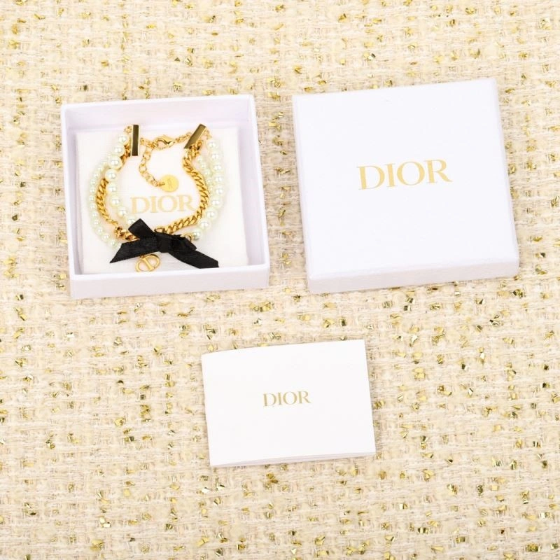 Neat Christian Dior Bracelets 234269