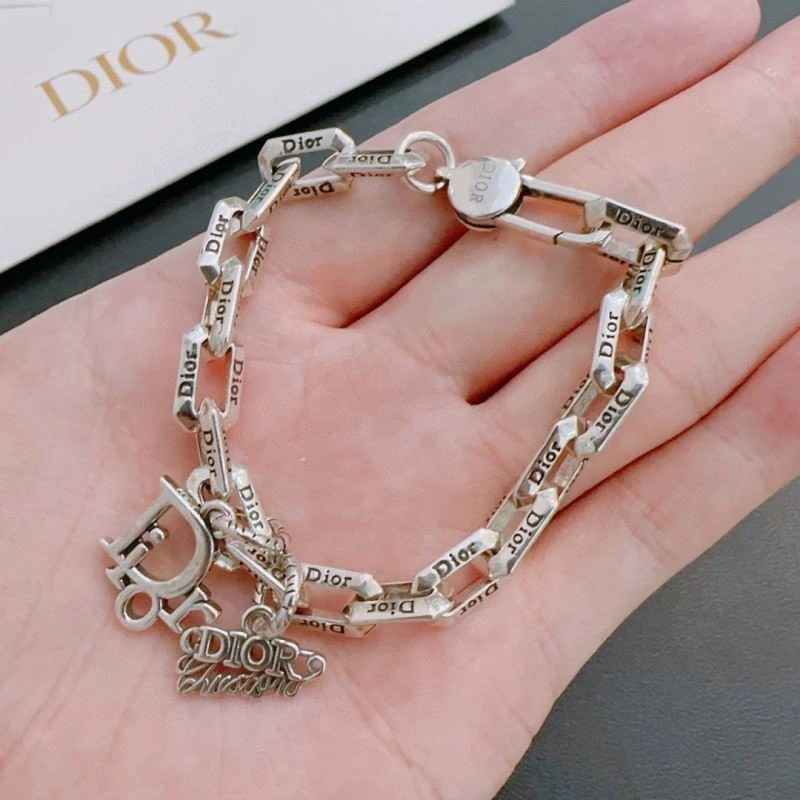 MultiPurpose Christian Dior Bracelets 234358
