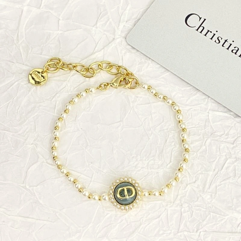 Breathable Christian Dior Bracelets 234034